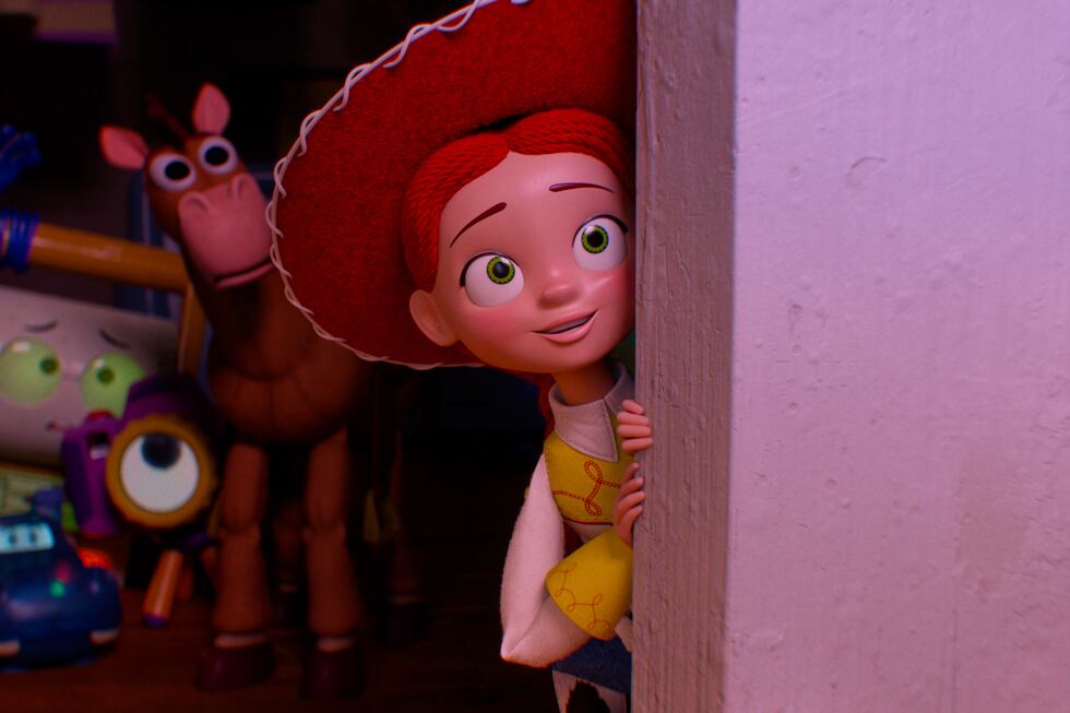 Esta imagen publicada por Pixar muestra al personaje de Jessie, con la voz de Joan Cusack, en...
