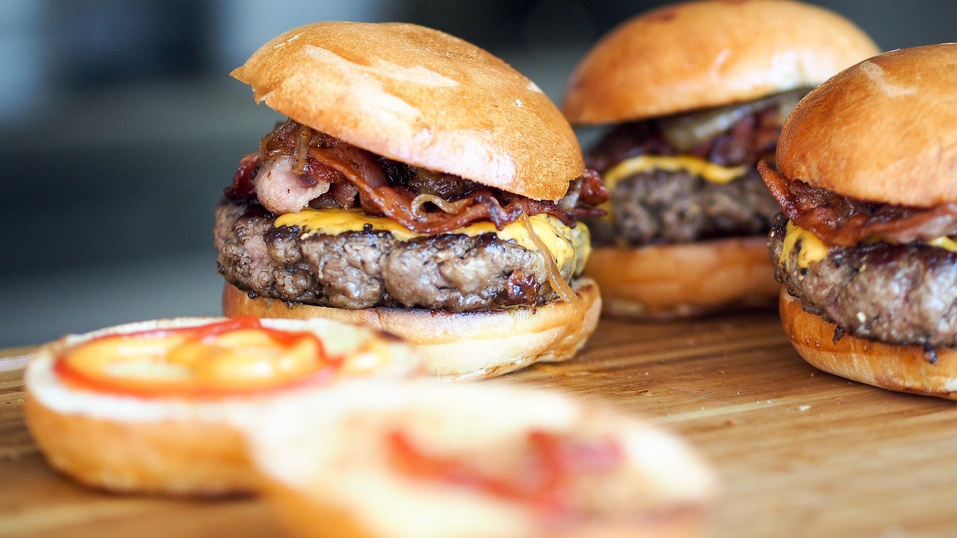 Local restaurants offering curbside pickup or delivery around Birmingham