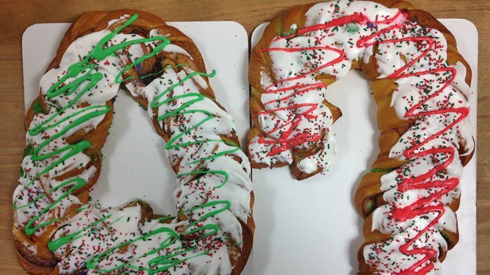 Manny Randazzo’s opening for Christmas king cake sale