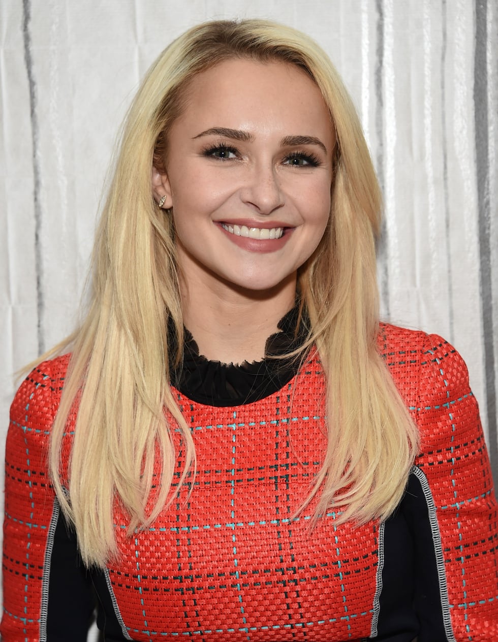 ARCHIVO - Hayden Panettiere participa en la serie de conferencias BUILD para hablar sobre la...