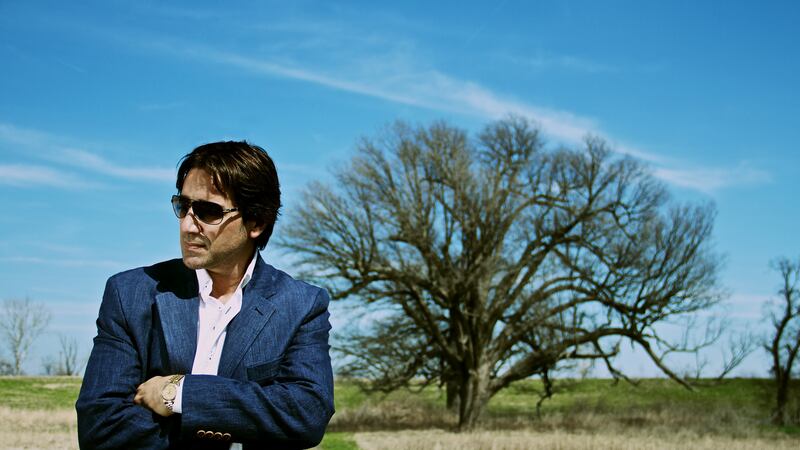 Mississippi native and national country recording artist Steve Azar will lead the Krewe of...