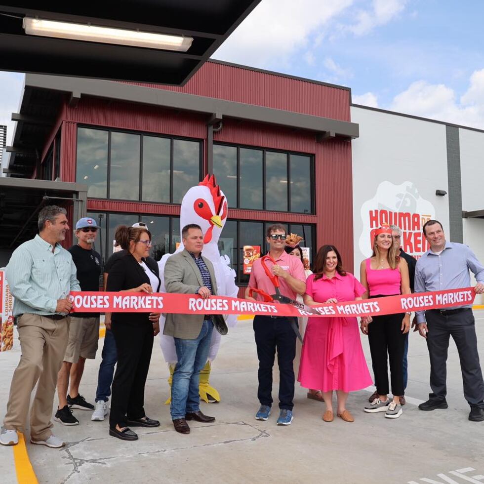The most exciting highlight of the new Houma store the Houma da Chicken drive-thru.