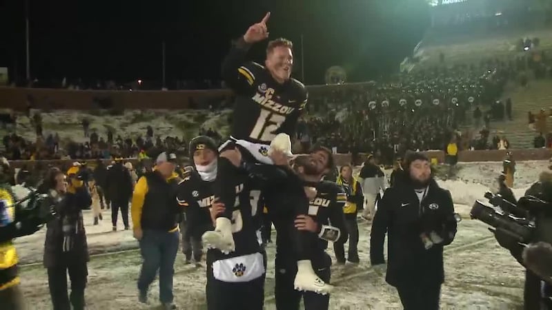 Mizzou quarterback Brady Cook discusses lifelong fandom for the Tigers ahead of final game