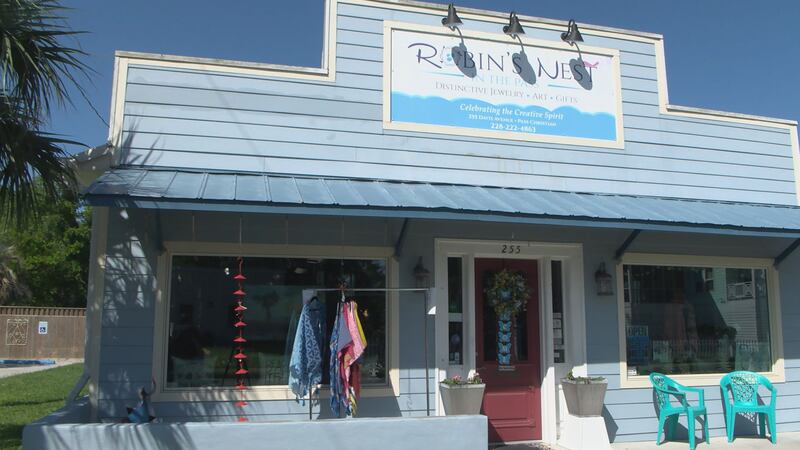 Robin's Nest In The Pass is located at 255 Davis Avenue in Pass Christian.