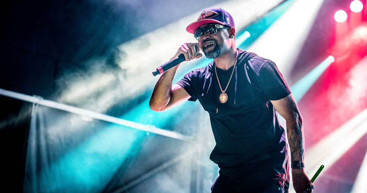 Friiday Rapper New Orleans rapper Juvenile NPR Music’s ‘Tiny Desk Concert’ performance ...