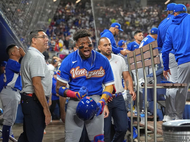 Acuña goes 1-for-3 with a walk as Venezuela takes down US in World Baseball Classic final