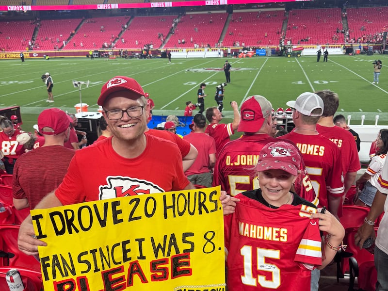 13-year-old drives 20 hours for Patrick Mahomes autograph