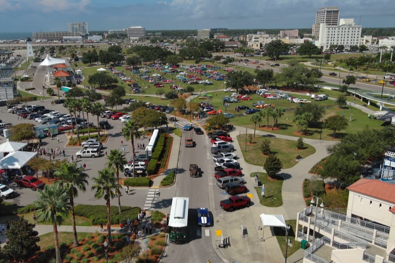 Cruisin’ the Coast marks 30th anniversary with new events, strong registration