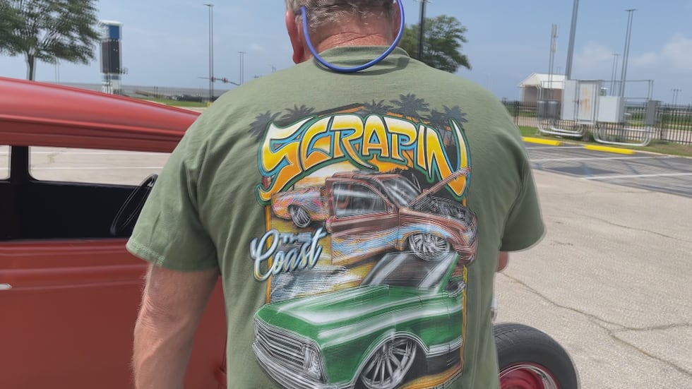 Longtime Scrapin' attendee Allen Cole