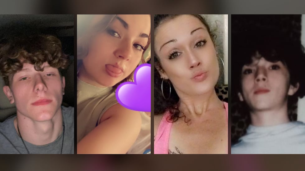 De izqauierda a derecha: James "Matthew" Wilson, de 21 años; Adrianna Williams, de 20; Cortney...