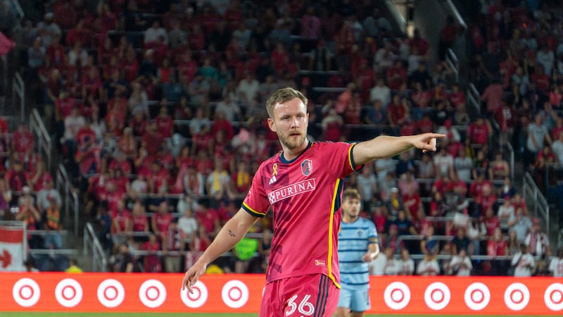 Cedric Teuchert against Sporting KC.