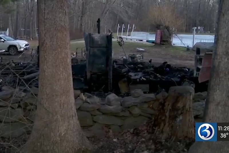 VIDEO: 2-alarm fire at East Hampton campground hospitalizes 1, fire chief says