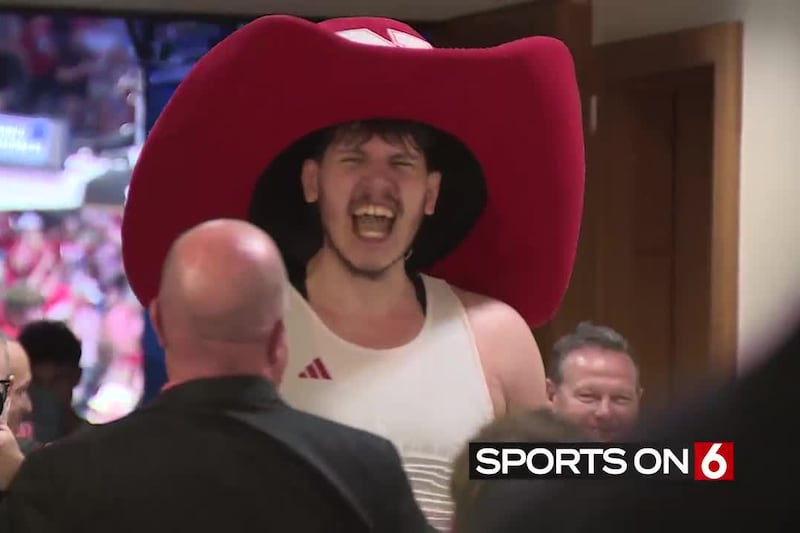 WATCH: Huskers postgame tunnel celebration following Round of 32 win over Vanderbilt