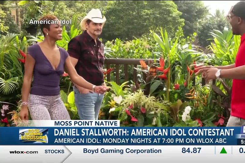 American Idol contestant from Moss Point continues strong run, advancing deeper into the competition