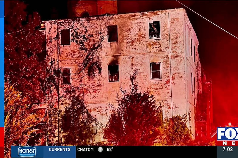 Fire breaks out at former Searcy Hospital