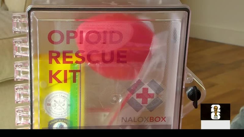 Autoridades y expertos en salud advierten sobre la aparición de un nuevo opioide sintético...