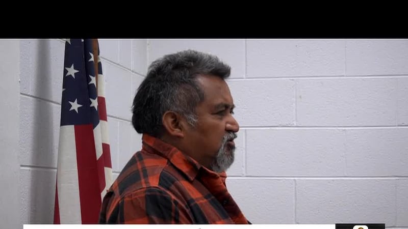Habla el padre de la víctima mortal tras tiroteo en plaza de Greenville y el sospechoso...