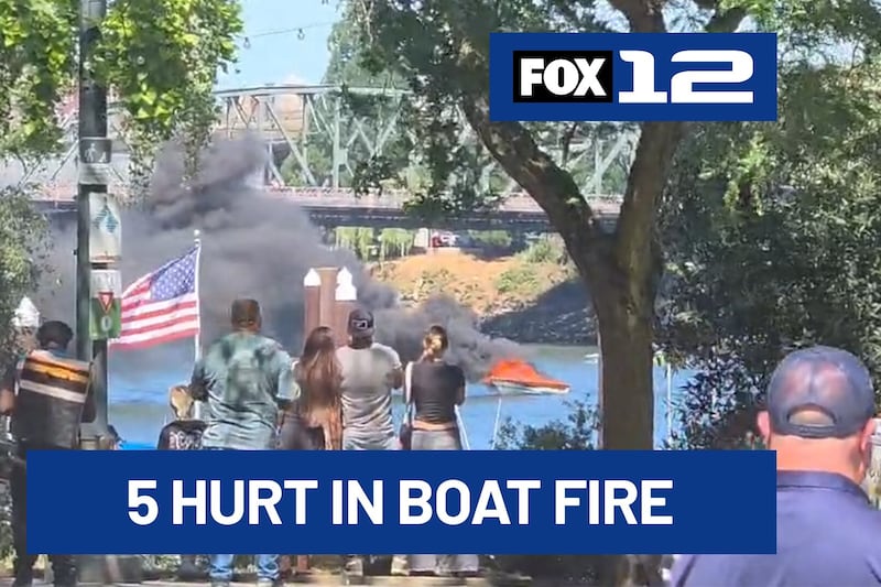 5 injured when boat catches fire on Willamette River in downtown Portland