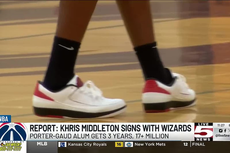 VIDEO: Khris Middleton Signs With Wizards