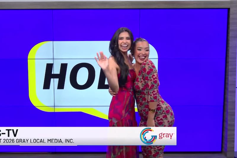 HOLA! Cine, Corazón & Back-to-School!