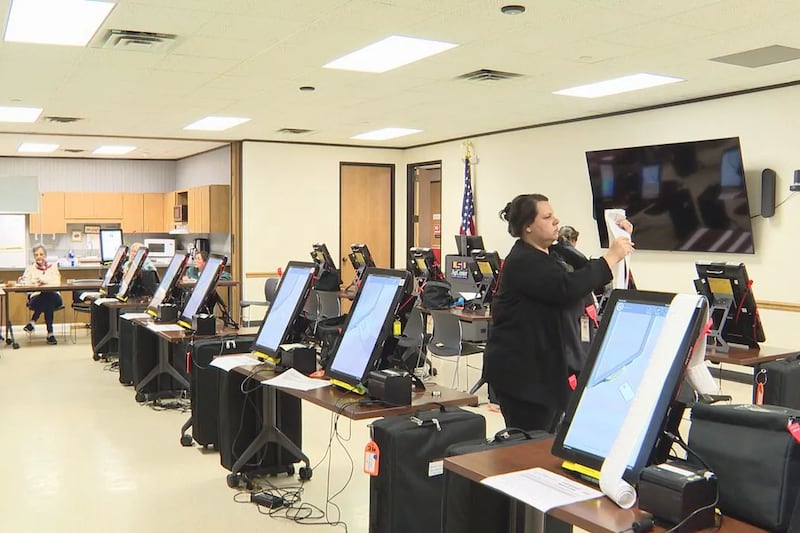 Lafayette Parish seals voting machines ahead of early voting for November election
