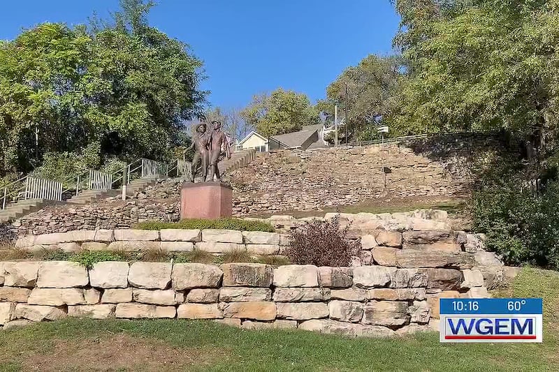 New native landscaping to take root at Hannibal’s Tom and Huck statue