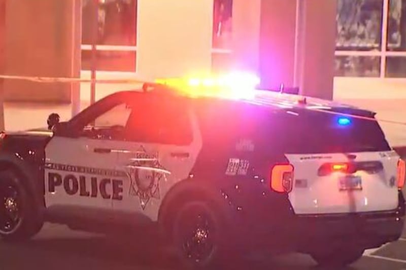 Las Vegas police investigating shooting amid wanted suspect investigation