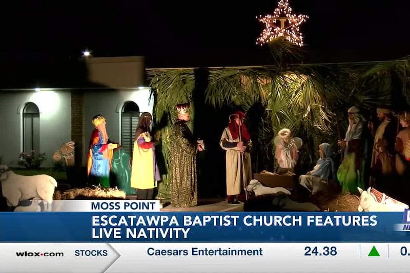 Escatawpa Baptist Church features live nativity