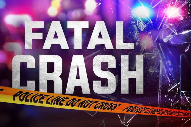 1 dead, family of 4 injured in Christmas Day crash in Henderson County