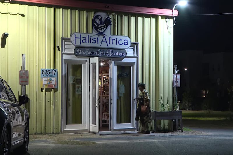 Local restaurant, Halisi Africa, celebrates Kwanzaa